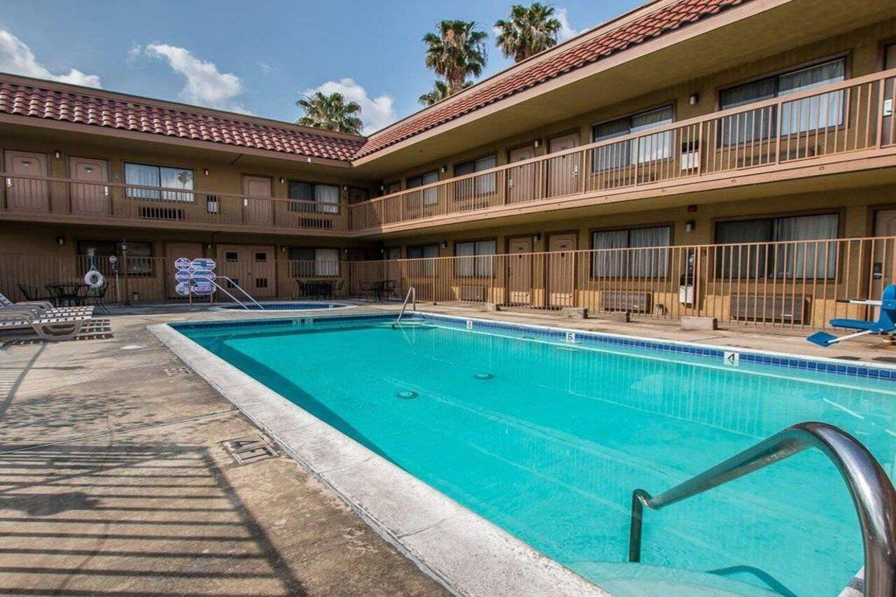Rodeway Inn Riverside Ngoại thất bức ảnh