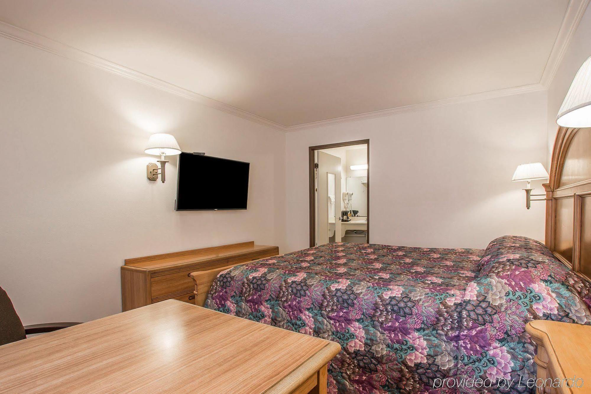 Rodeway Inn Riverside Ngoại thất bức ảnh