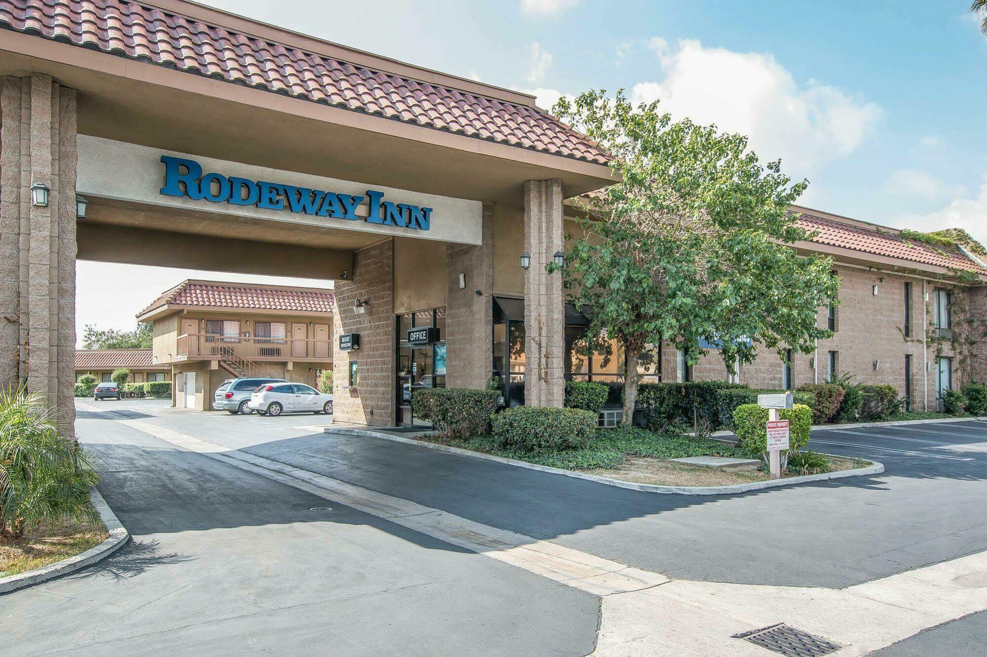 Rodeway Inn Riverside Ngoại thất bức ảnh