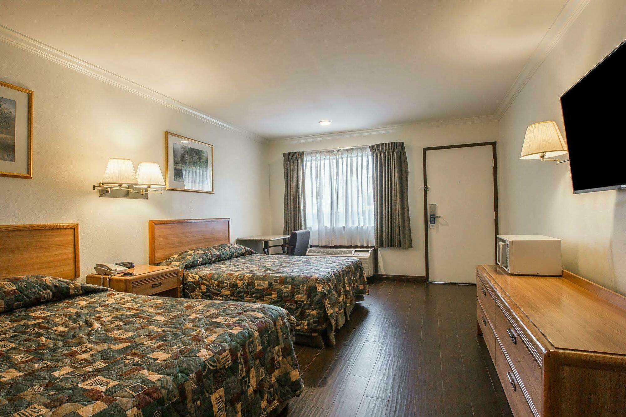 Rodeway Inn Riverside Ngoại thất bức ảnh